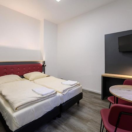 Royale Apartaments Central City Colonia Exterior foto
