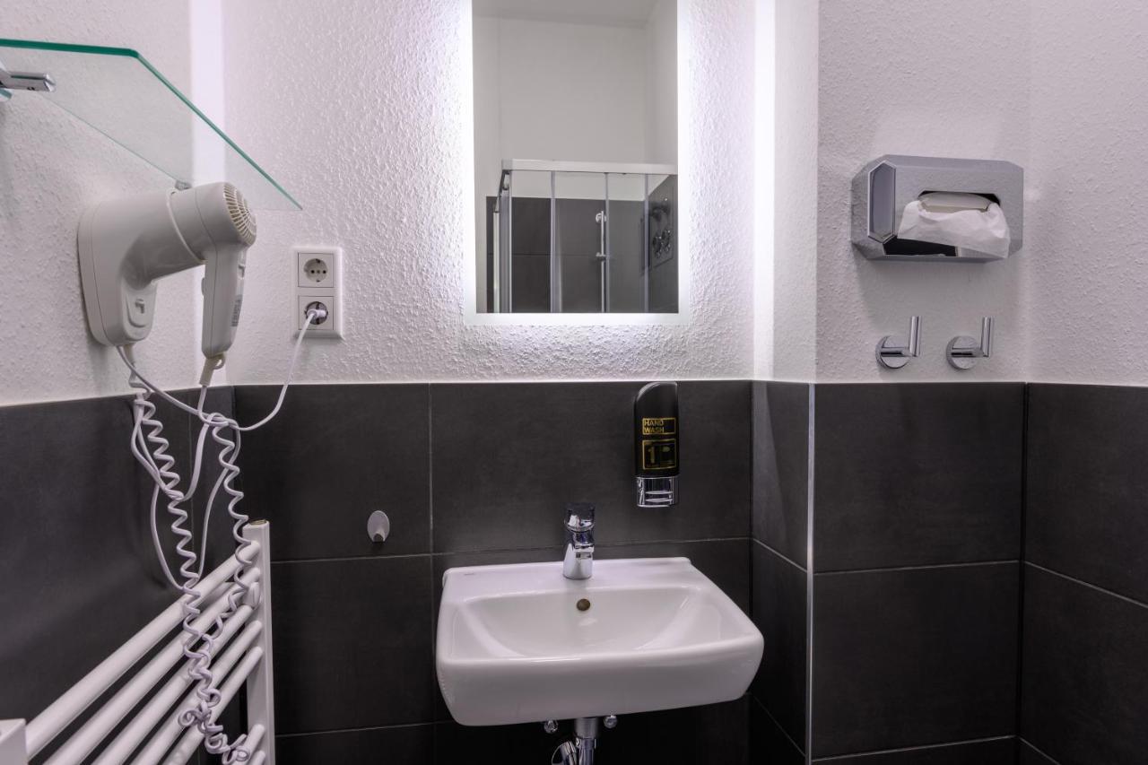 Royale Apartaments Central City Colonia Exterior foto